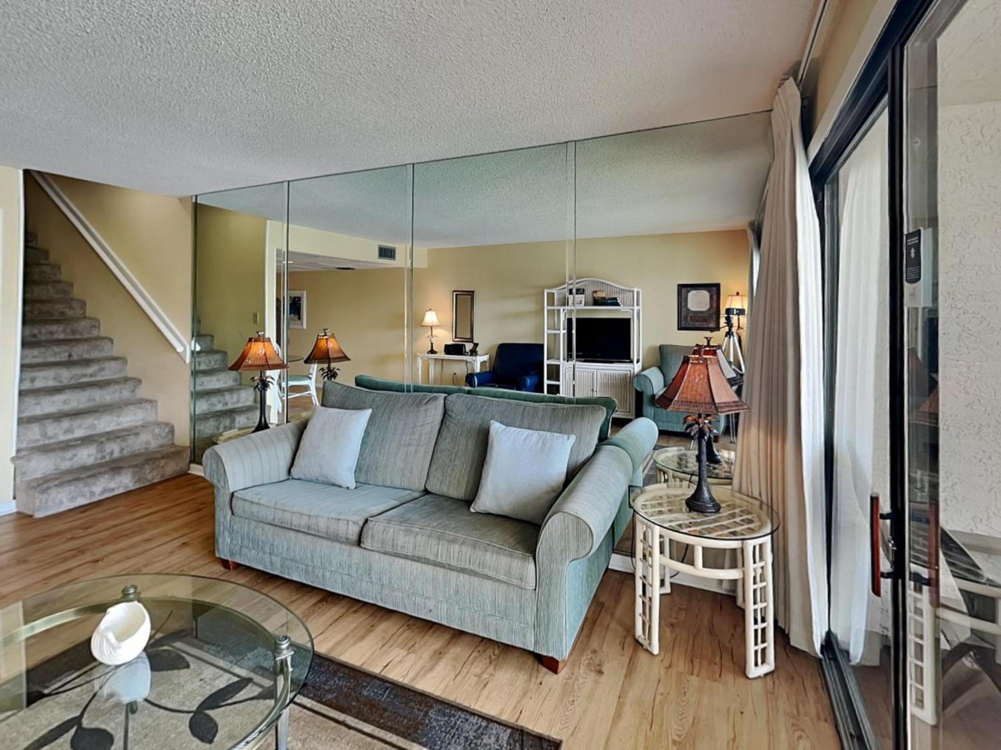 Edgewater 117 *
